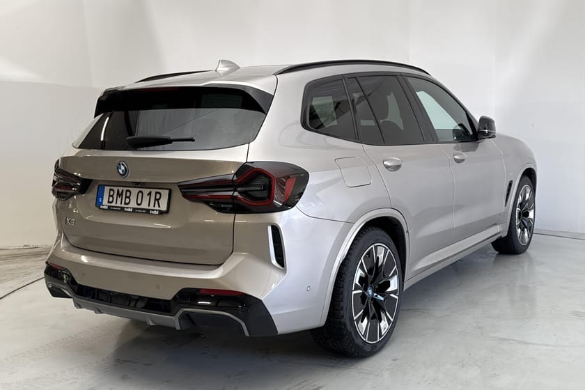 Bild 3 av BMW iX3 LCI, G08 (286hk)