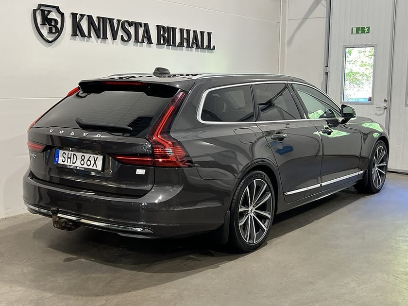 Bild 4 av Volvo V90 Recharge T6 AWD Inscription Exp Moms Drag 340hk