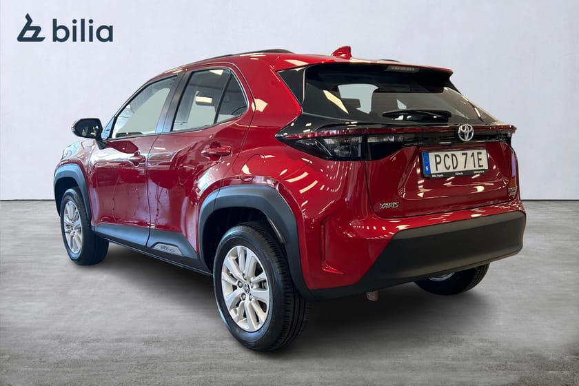 Bild 2 av Toyota Yaris Cross Hybrid AWD-i 1,5 ACTIVE PARKERINGSSENS