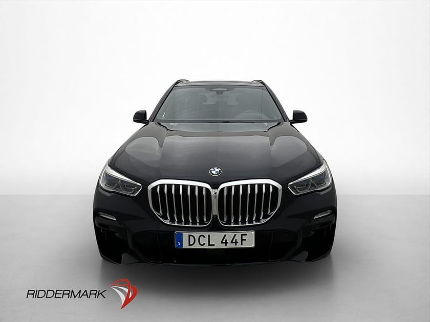 Bild 2 av BMW X5 xDrive45e iPerformance M Sport Pano H/K HUD Luft Laser Drag