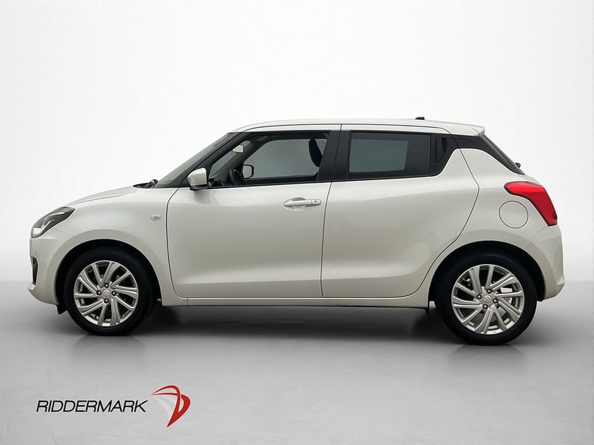 Bild 2 av Suzuki Swift Hybrid 83hk Kamera Sensorer 1 Brukare