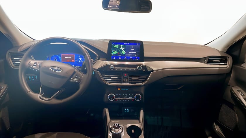 Bild 4 av Ford Kuga Plug-In Hybrid TITANIUM