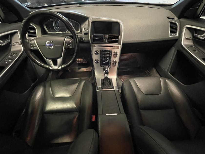 Bild 5 av Volvo XC60 D4 AWD Classic Summum Drag Nav