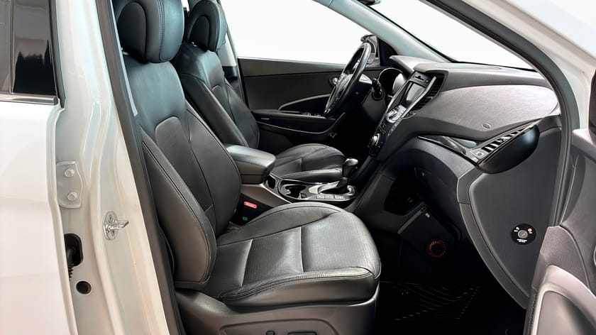 Bild 3 av Hyundai Grand Santa Fe 2.2 CRDi 4WD 197hp Premium Plus 7-Sits Drag Keyless GPS Pano