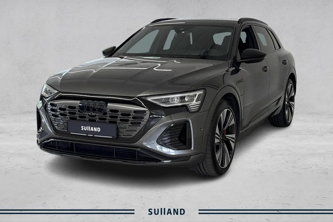 Bilde av Audi Q8 55 e-tron quattro