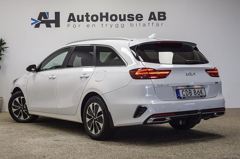 Bild 2 av Kia Ceed Sportswagon Plug-in Hybrid Advance Drag B-kamera