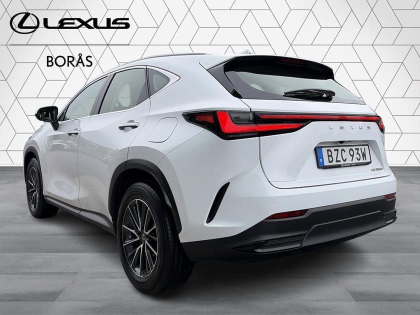 Bild 2 av Lexus NX 350h AWD