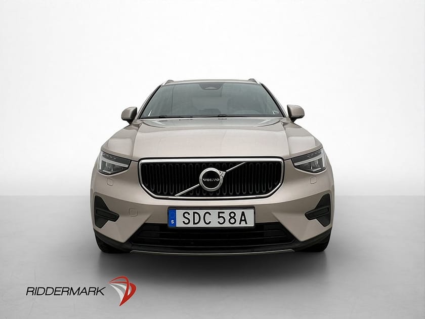 Bild 2 av Volvo XC40 B4 Core Värmare Kamera Navi CarPlay Adapt-fart
