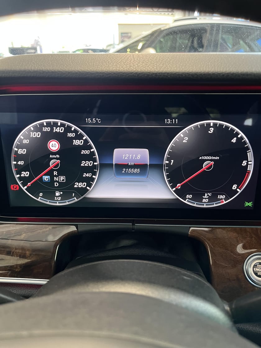 Bild 5 av Mercedes-Benz E 220 T d 