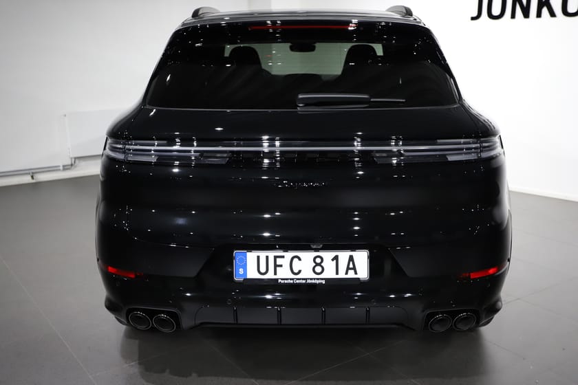 Bild 4 av Porsche Cayenne E-Hybrid 470 hk
