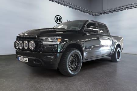RAM 1500 Crew Cab 5.7 V8 Laramie 4x4 Black Edition