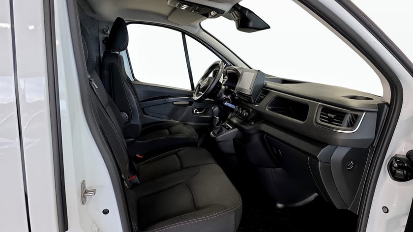 Bild 3 av Nissan Primastar VAN DCI150 A/T L2 H1 N-CONNECTA BLIND FD