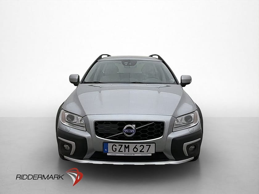 Bild 2 av Volvo XC70 D4 AWD Summum Classic Värmare VOC Skinn Elstol