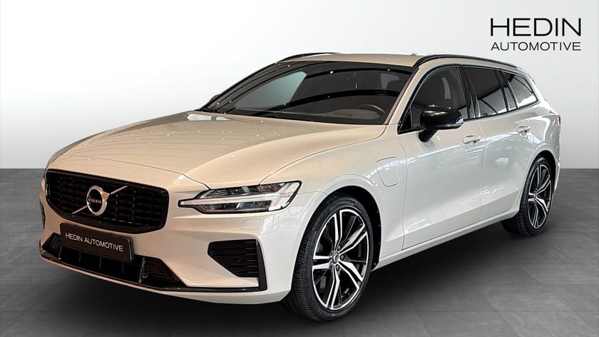 Bild 1 av Volvo V60 T8 392hk AWD R-Design Värmare H/K CarPlay Kamera