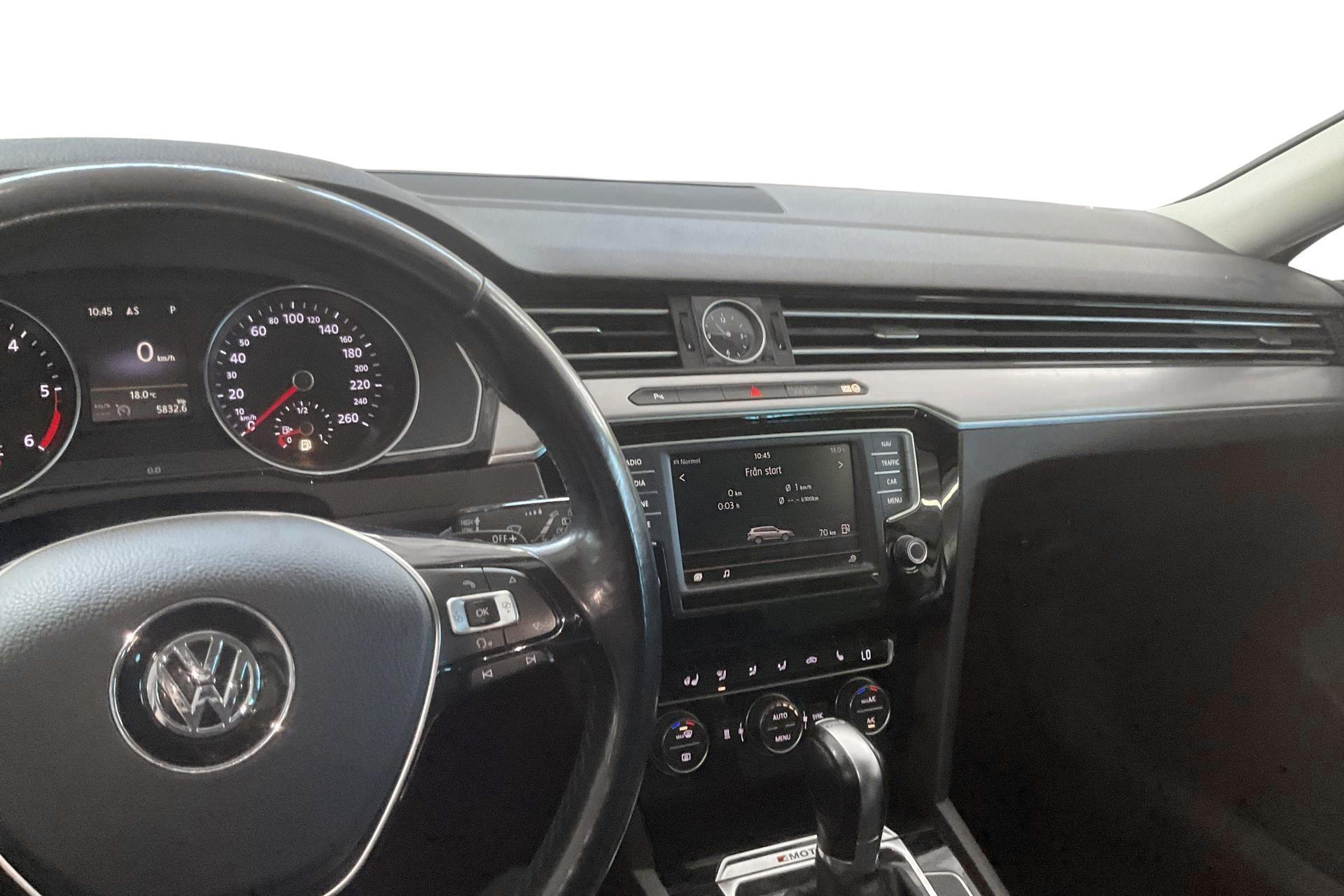Volkswagen Passat 2016, bild 7/14