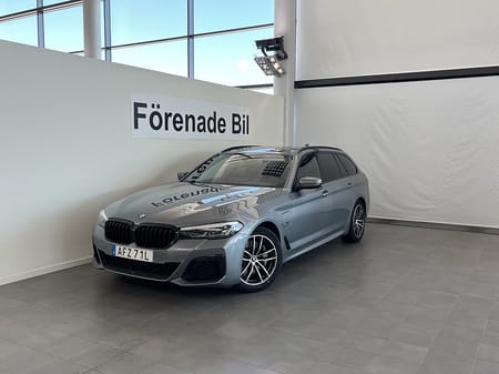 BMW 530e xDrive Touring M Sport Drag HiFi Rattvärme Park Assist