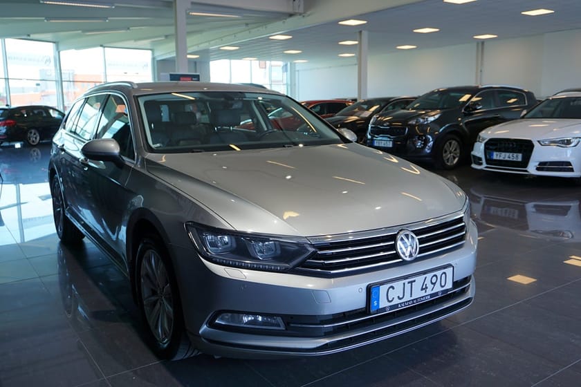 Bild 5 av Volkswagen Passat Sportscombi 2.0 TDI DPF BMT Base Drag Kamera