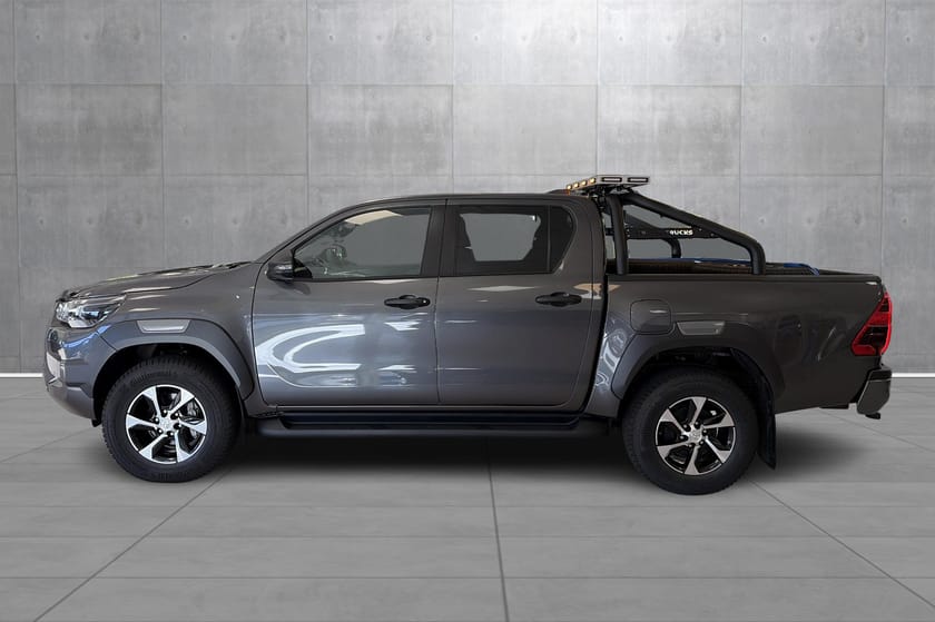 Bilde 3 av Toyota Hilux Dobbelcab /SOMNY/TOPPMODELL/SKINN/BREDLAST/LAVKM/
