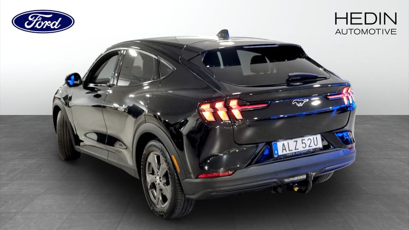Bild 2 av Ford Mustang Mach-E Standard Range RWD Teknikpaket+
