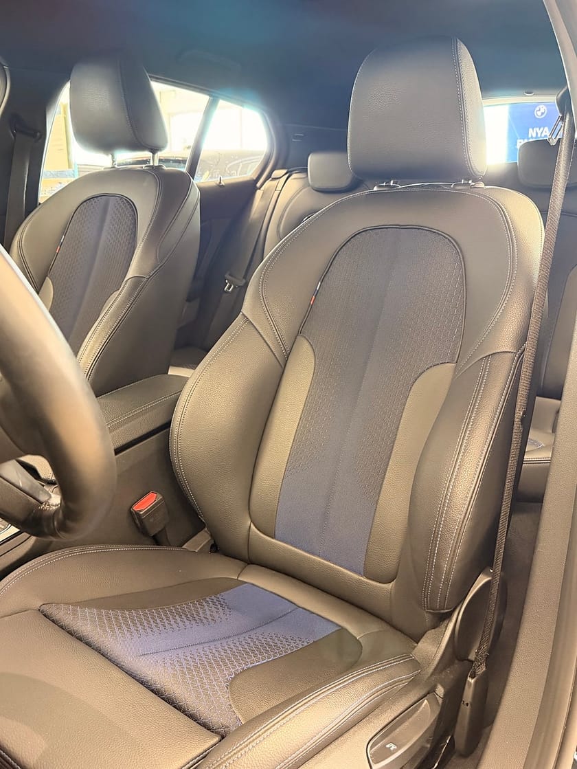 Bild 4 av BMW 118i 118 M paket Sportsäten Adaptiv farthållare