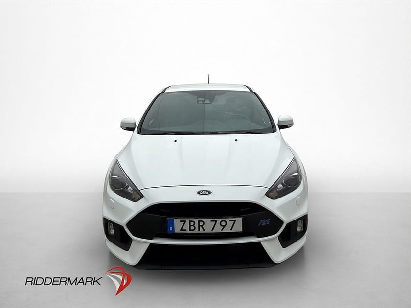 Bild 2 av Ford Focus RS AWD 350hk Kamera Bluetooth Farthållare PDC