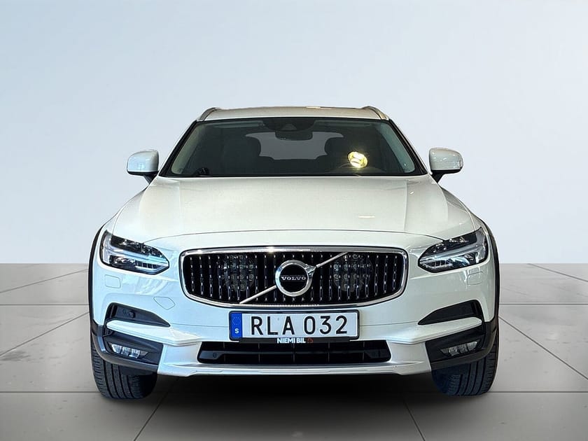 Bild 2 av Volvo V90 Cross Country D4 AWD Aut Inscription Pro Drag Navi Bkamera Mvärme S&V