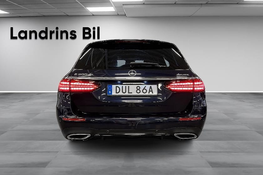 Bild 5 av Mercedes-Benz E 300 T de 4MATIC 9G-Tronic AMG