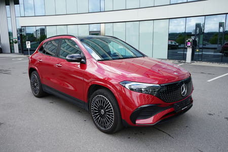 Mercedes-Benz EQA 300 4MATIC – AMG Line / spesielt godt utstyrt !