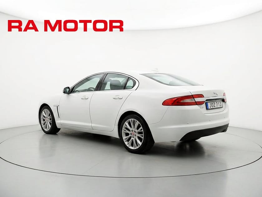 Bild 4 av Jaguar XF 2.2 TDi4 | Kamera | Comfort Edi | Keyless | Navi