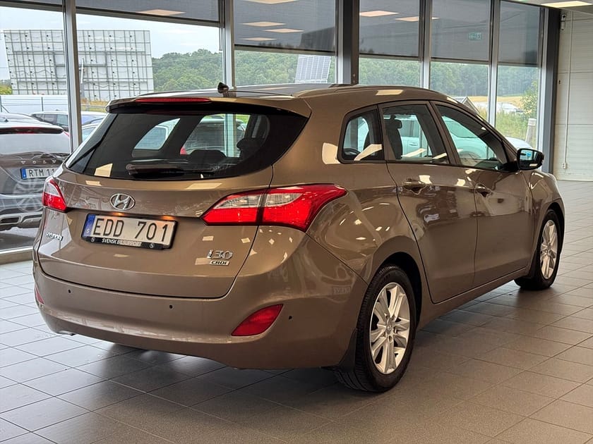Bild 3 av Hyundai i30 Kombi 1.6 CRDi Automat Sensorer BT Business