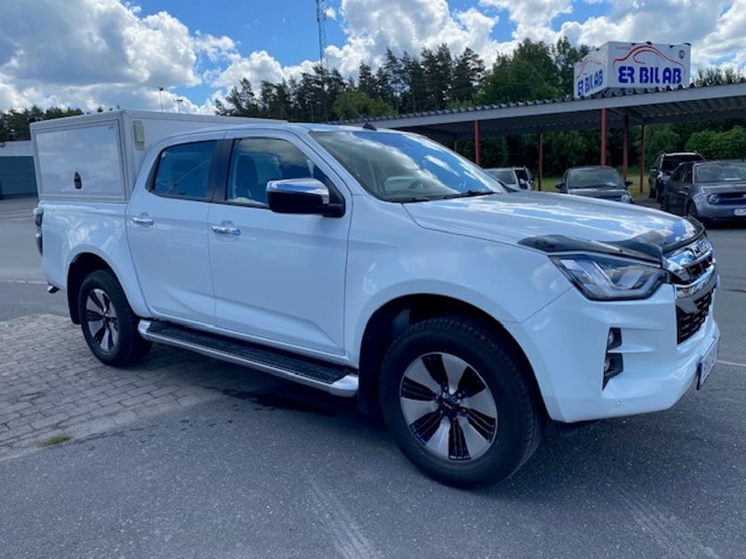 Bild 2 av Isuzu D-Max Crew Cab 1.9 4WD Aut, kåpa, drag, moms, 1 ägare