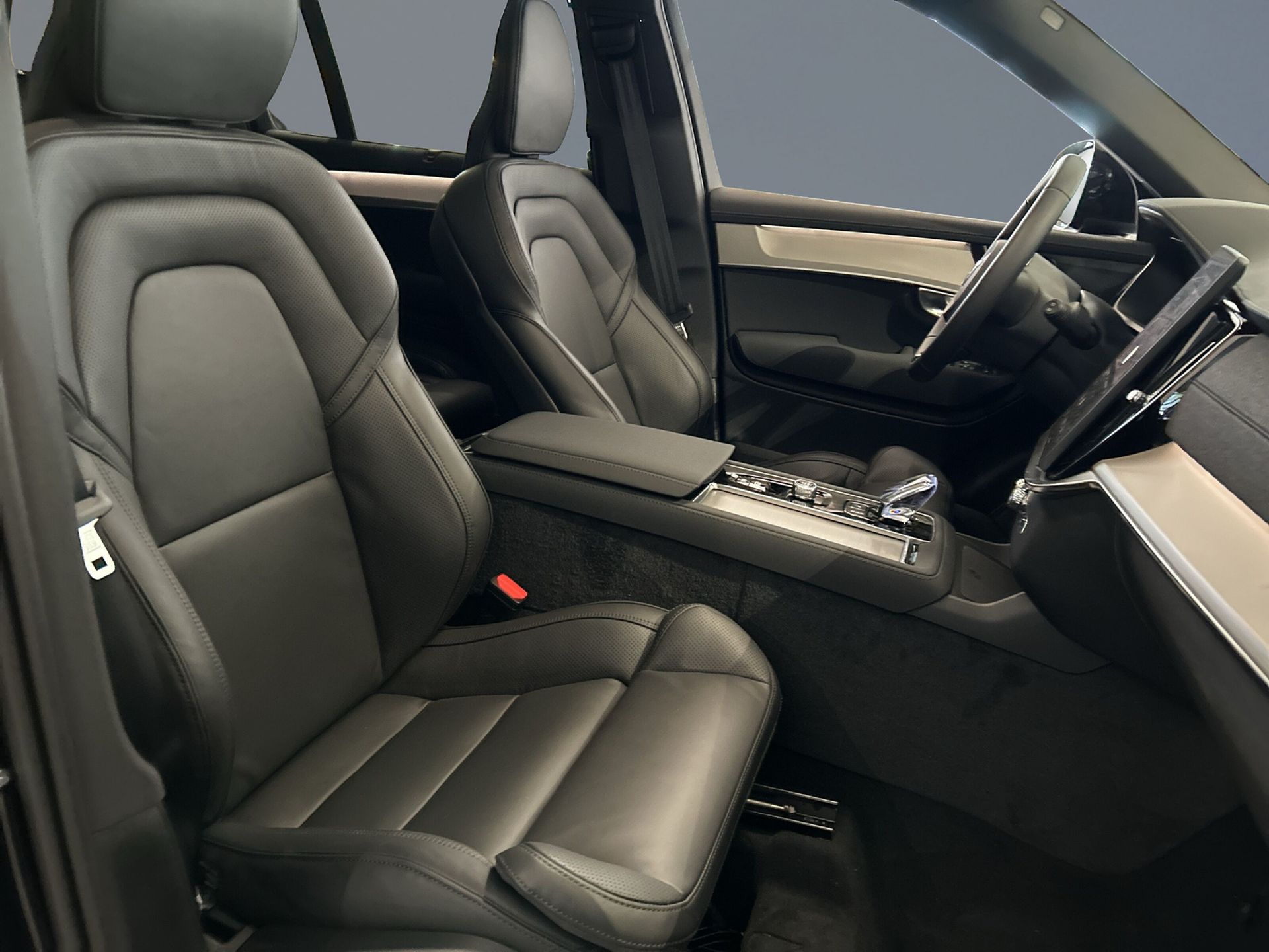 Volvo XC90 T8 Ultra Black Edition 2026, bild 6/10