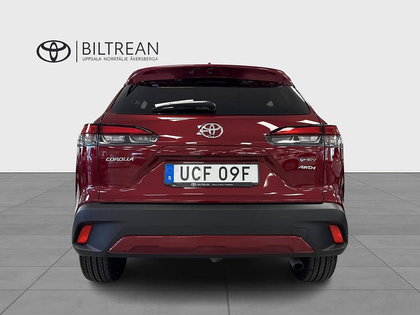 Bild 4 av Toyota Corolla Cross Hybrid AWD-i e-CVT STYLE V-hjul ingår!