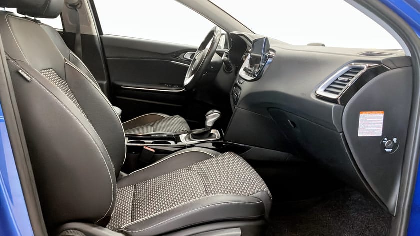 Bild 3 av Kia XCeed Plug-in Hybrid DCT, 141hk, Backkamera|Carplay|Navi|