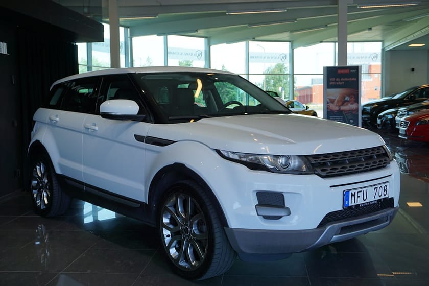 Bild 2 av Land Rover Range Rover Evoque 2.2 TD4 AWD Pure 150hk Keyless Svensksåld