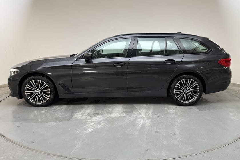 Bild 2 av BMW 520d xDrive Touring 520 Touring, G31 (190hk) Sport Line