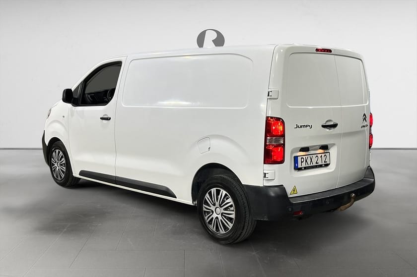 Bild 5 av Citroën Jumpy Van 2.0 BlueHDi 122 HK DRAG D-VÄRM NYBES KAMREM BYTT
