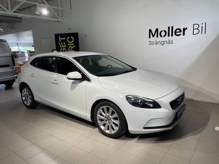 Volvo V40 2015