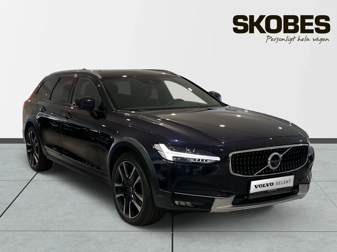 Volvo V90 Cross Country