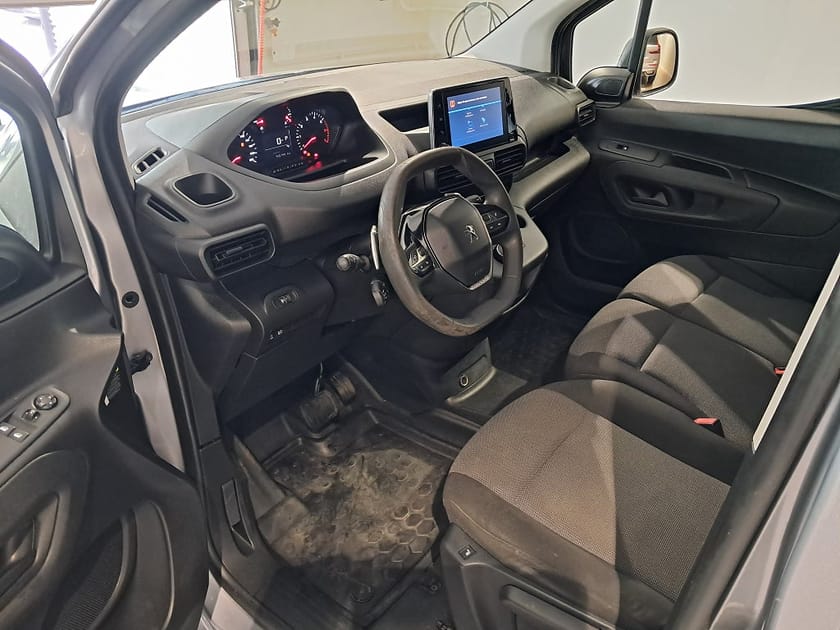 Bild 2 av Peugeot Partner Utökad Last LÅNGT SKÅP HDI 130HK