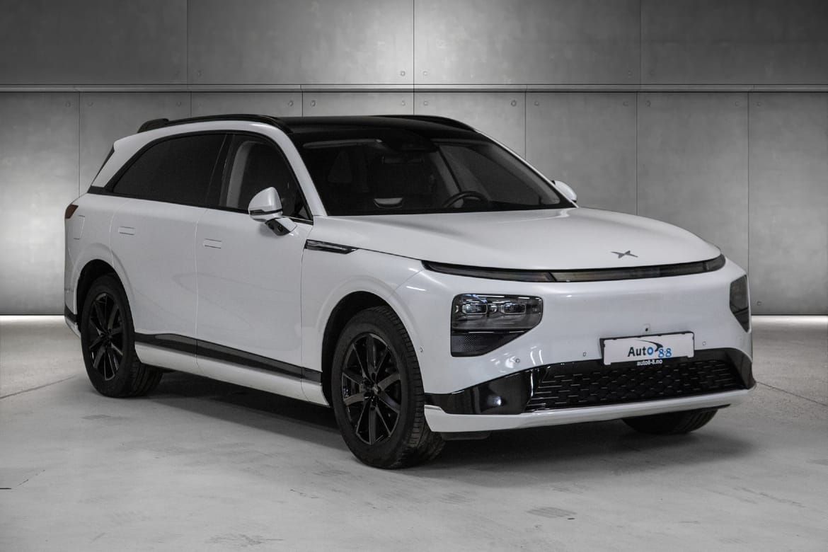 XPENG G9 Standard Range 2023