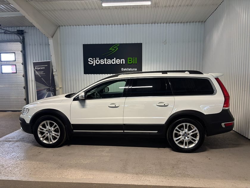 Bild 2 av Volvo XC70 D4 AWD Geartronic Classic Drag Värmare Bluetooth