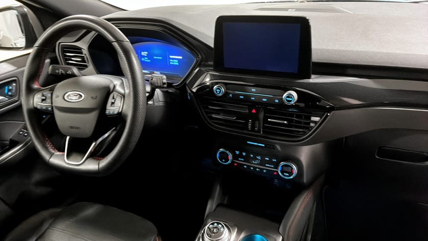 Bild 4 av Ford Kuga Plug-In Hybrid ST-Line X PHEV 225hk Automat