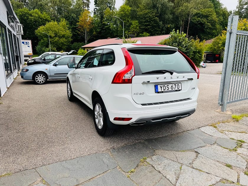 Bild 4 av Volvo XC60 D3 150HK CLASSIC / NAVI / VÄRMARE