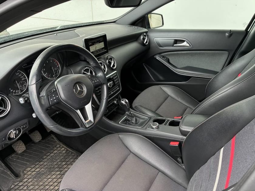 Bild 2 av Mercedes-Benz A 180 