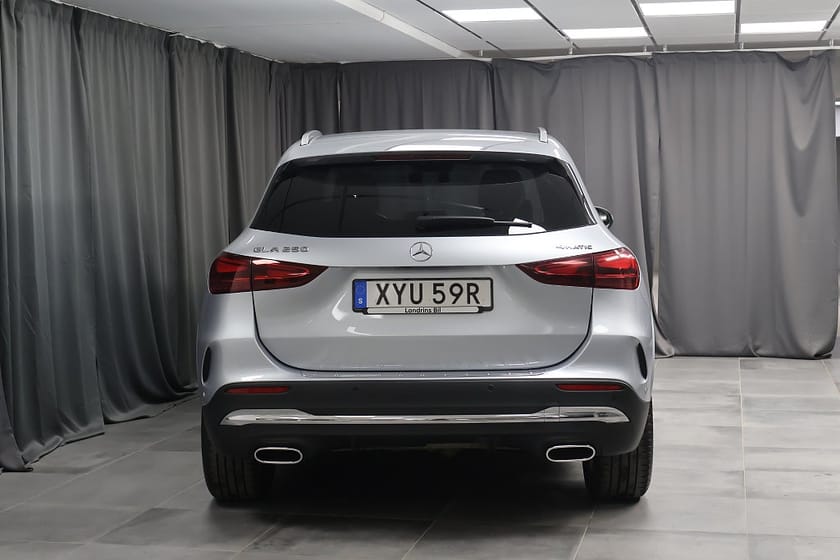 Bild 4 av Mercedes-Benz GLA 250 4MATIC