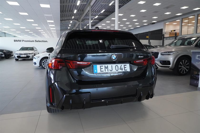 Bild 4 av BMW 120 M Sport Tonade Rutor Rattvärme