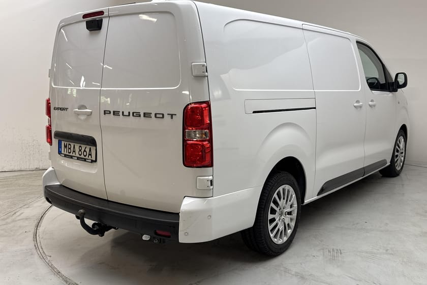 Bild 3 av Peugeot Expert Utökad Last BlueHDi Skåp (145hk) Lång Backkamera Drag