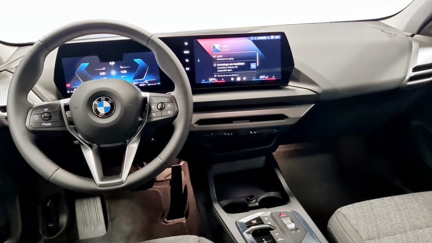 Bild 4 av BMW 120 5d Vinterhjul ingår, Backkamera, Farthållare