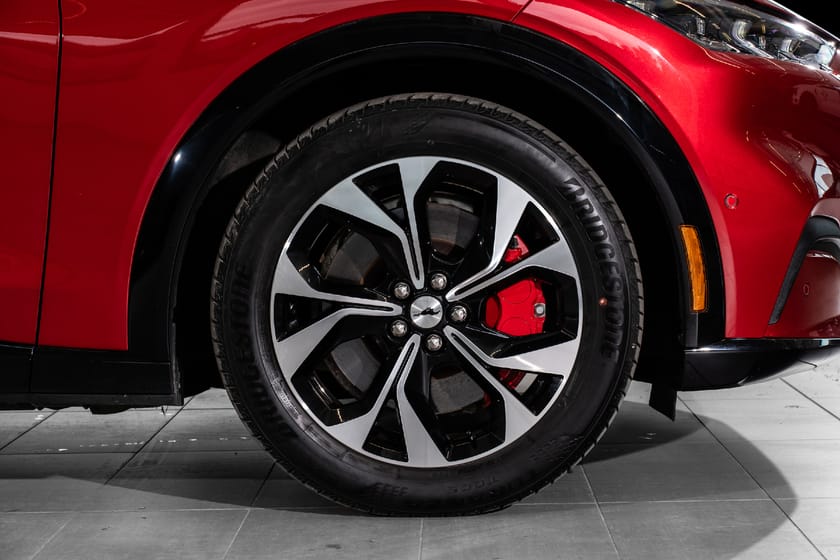 Bilde 5 av Ford Mustang Mach-E Long Range AWD LR|AWD|Tekno+|Pano|B&O|360|Topputstyrt!|Innbytte